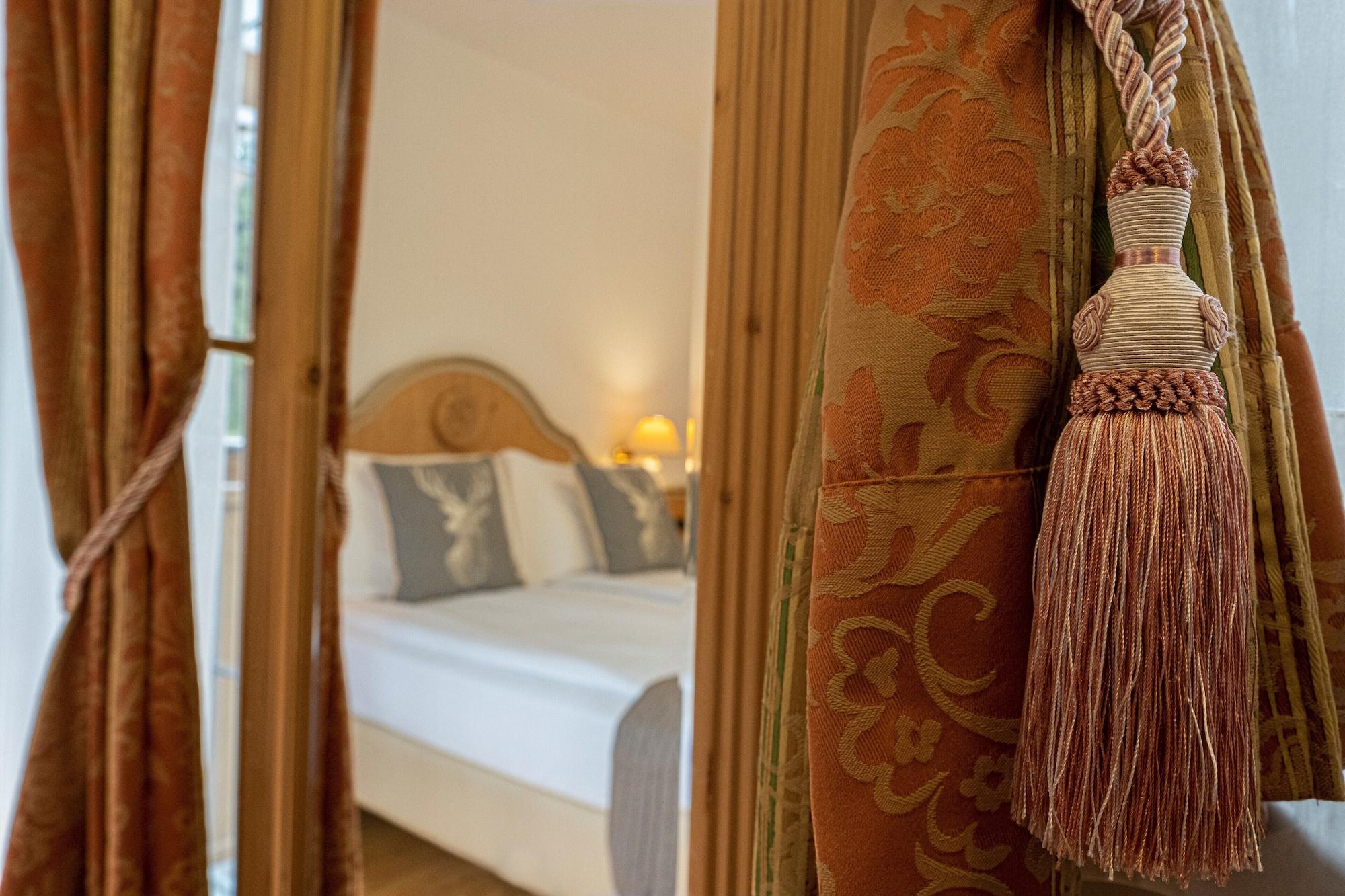 Hotel Soreghes Gran Chalet Кампителло-ди-Фасса Экстерьер фото